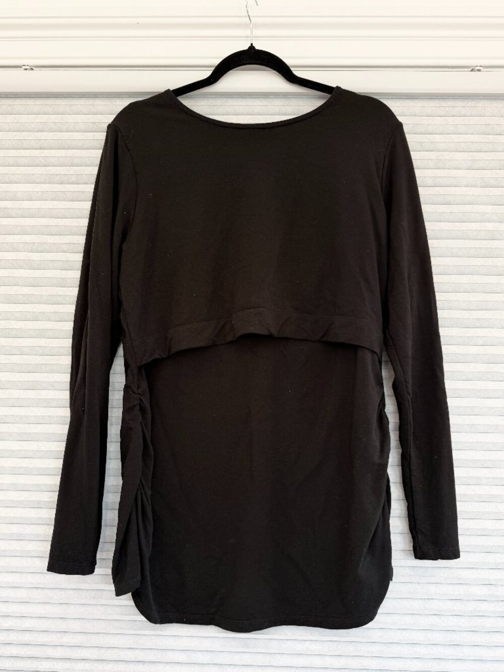 Seraphine Black Maternity & Nursing Top Size L Long Sleeve Stretch